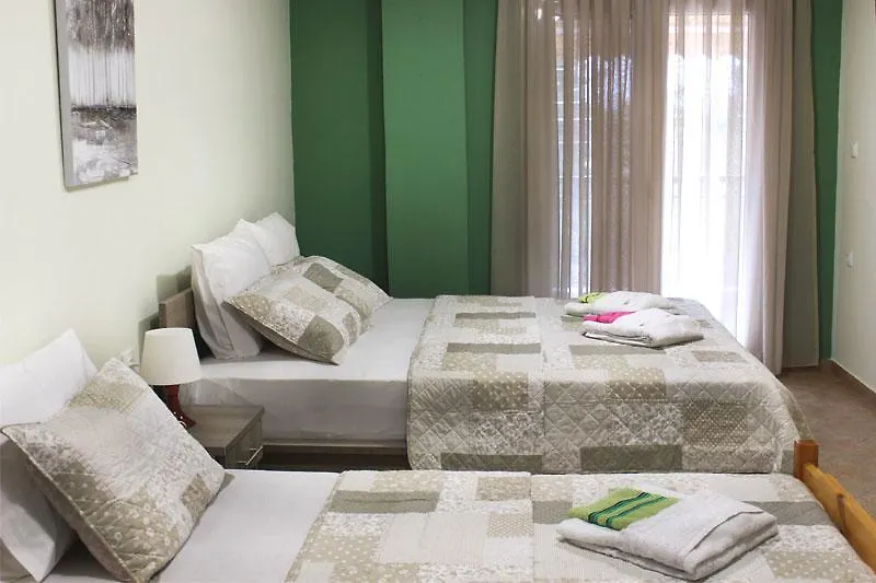 Apartment Souzana Rooms Nea Plagia Griechenland